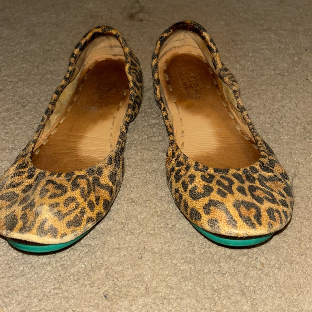 Leopard Tieks
